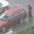 Existe coisa pior do que chuva depois de lavar o carro?