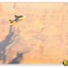 Homem-foguete voa sobre o Grand Canyon