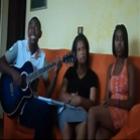 Vídeo de família cantando vira hit na internet 