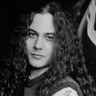 Morre Mike Starr, ex-baixista da banda Alice in Chains