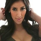 Kim Kardashian se nega a devolver anel de noivado de US$ 2 milhões