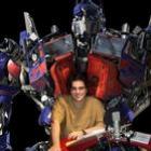 Conheça Guilherme Briggs: Dublador de Superman e Optimus Prime
