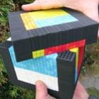 Cientista cria o maior cubo mágico do mundo