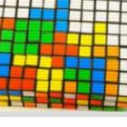 Tetris jogado com Cubo Mágico em stop motion