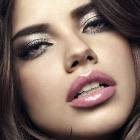 Você conhece a modelo Adriana Lima?