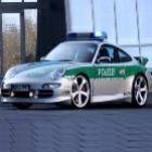10 velozes carros de polícia pelo mundo