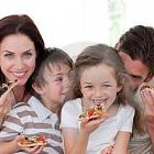 Um forno de pizzas prático e ideal para reuniões com a família