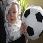 Bebê de 1 ano é contratado por clube de futebol