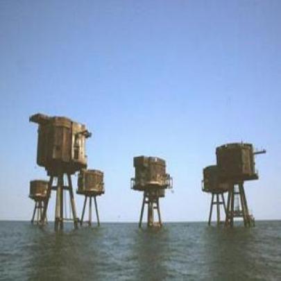 Torres marítimas fortificadas na Inglaterra