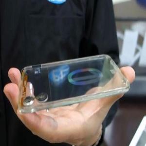 Novo smartphone transparente