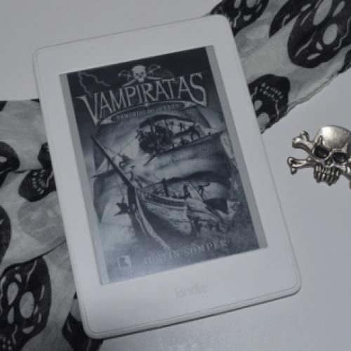 Resenha literária: Vampiratas - Demônios do Oceano