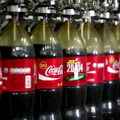 Coca-Cola lança vídeo com verdade sobre rato em garrafa