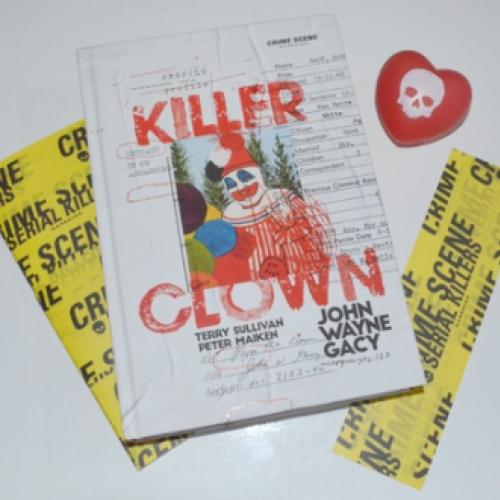 Resenha literária: Killer Clown Profile