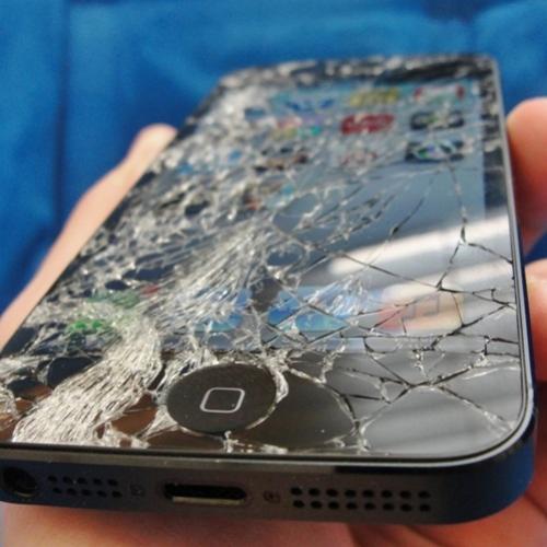 O iPhone vai aprende a cair como um gato para proteger a tela
