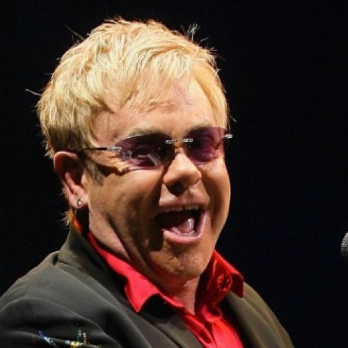 Brasil é o 5° país que mais ouve Elton John