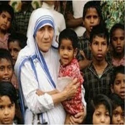 Madre Teresa de Calcuta dedicou toda sua vida aos pobres