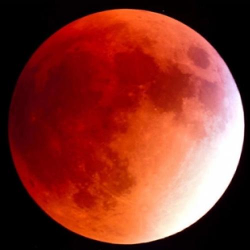 O maior eclipse lunar do nosso século acontecerá nesta sexta.