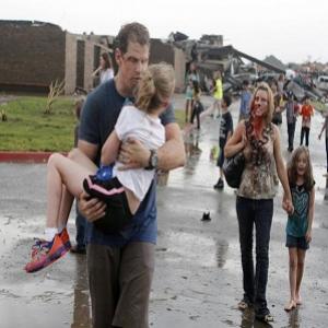 Coletânea de Vídeos do Tornado em Oklahoma