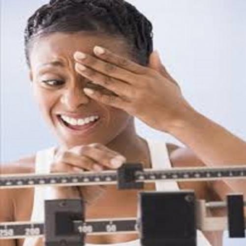 Encare oito verdades cruéis sobre perder peso
