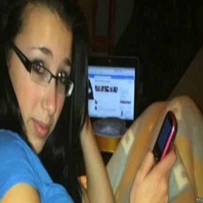 Um ano depois, pai relata suicídio da filha após cyberbullying