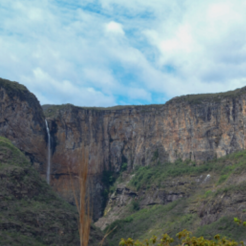 Cachoeira do Tabuleiro: uma das maiores do Brasil