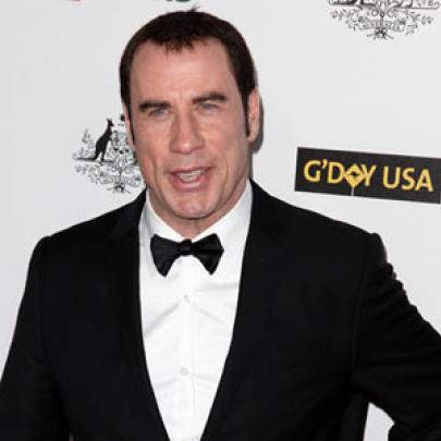 John Travolta pode ser próximo vilão de 007