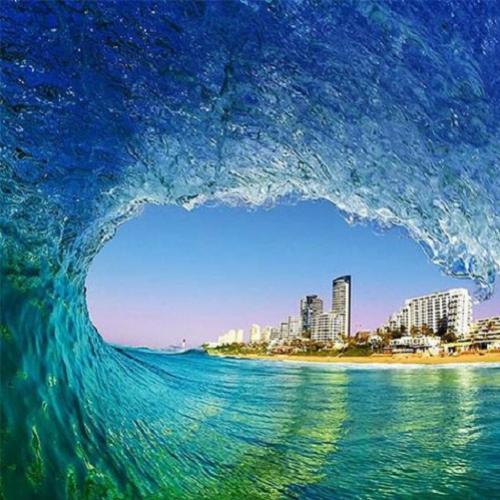 20 Fotos magníficas que mostram o interior das ondas