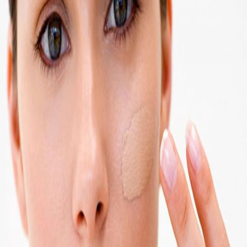 Quais são principais erros de maquiagem que envelhecem a pele? 