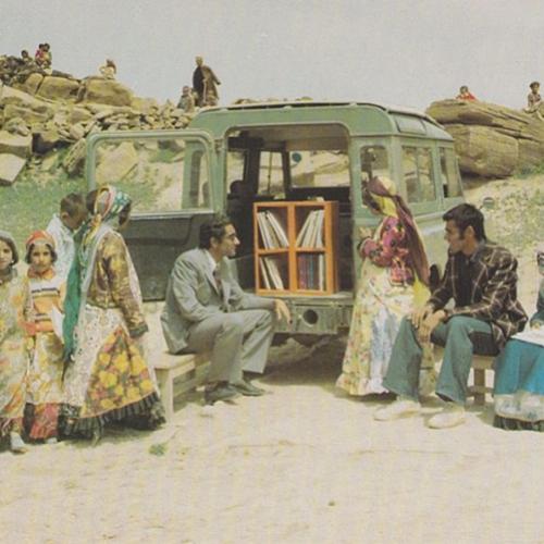 Bookmobiles: As bibliotecas móveis do século passado