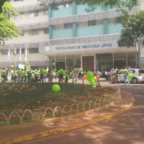 Desfile de Belo Horizonte alerta Minas sobre importância da doação de 
