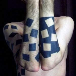 Incríveis tatuagens com formas geométricas