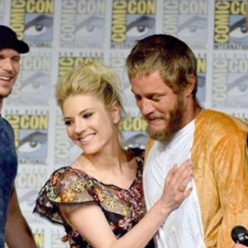 Vikings: Travis Fimmel pode ser padrinho de casamento de um dos atores