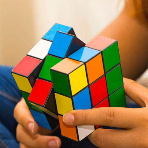 O cubo de Rubik.