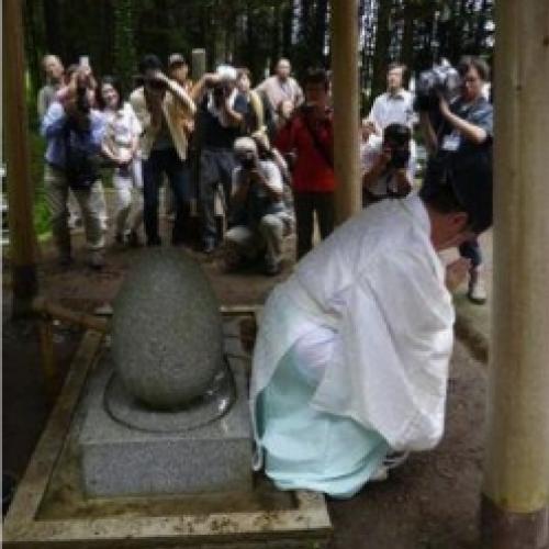 O curioso santuário japonês para cura de hemorróidas
