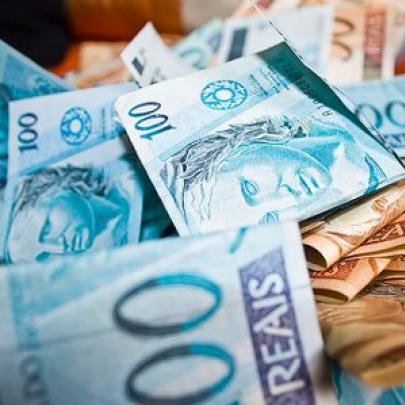 Dinheiro: Homem quer doar 100 mil reais