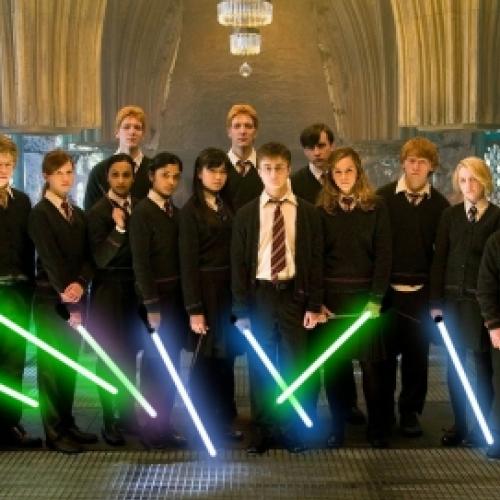 Harry Potter vs Star Wars --- Varinhas vs Sabres de Luz