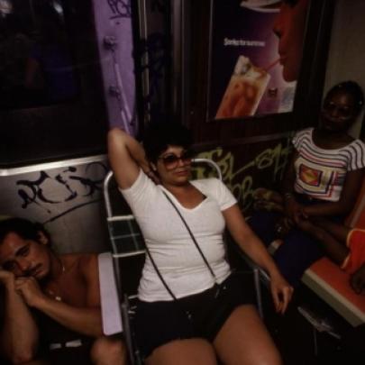 Metrô de Nova Iorque nos anos 80 por Bruce Davidson