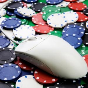 Como jogar pôquer online