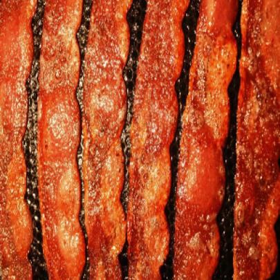 Cientistas explicam o porquê de o bacon cheirar tão bem