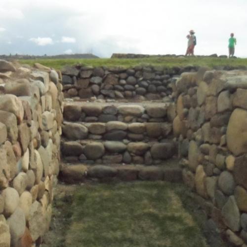 Conheça as ruínas de pumapungo no Equador