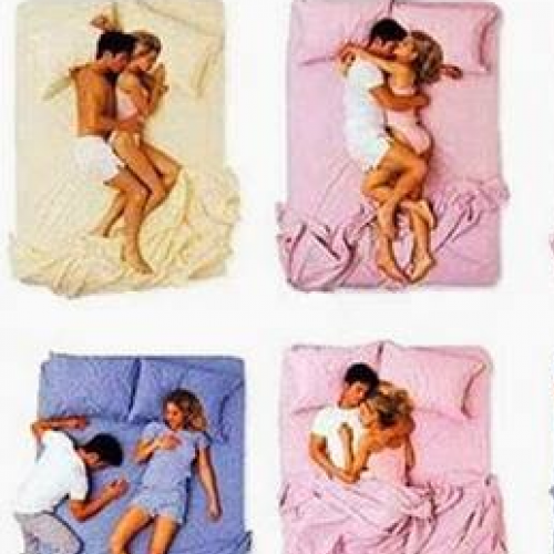 Posição em que um casal dorme pode dizer muito sobre a relação VEJA