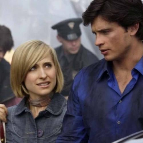Ex-esposa de atriz da série ‘Smallville’ fala sobre sua prisão