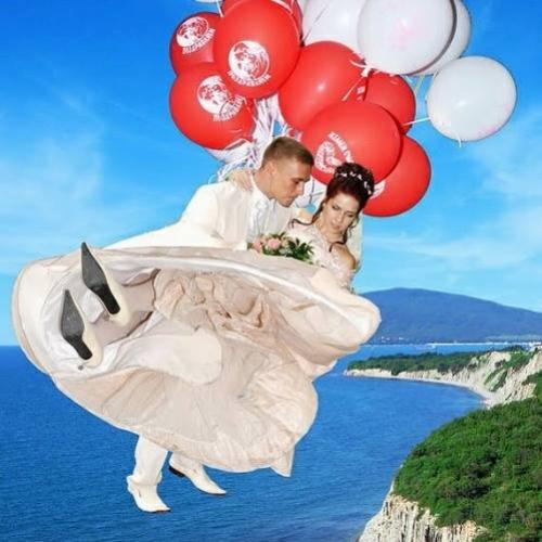 Photoshop grotesco em fotos de casamento