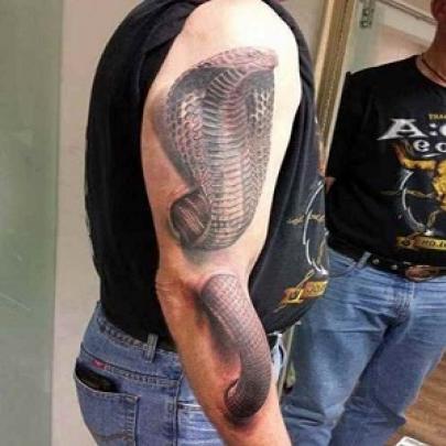 Tatuagem em 3D nunca vista antes!