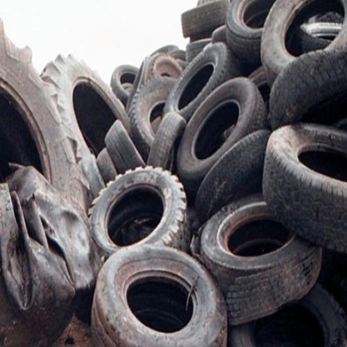 Reaproveitamento de pneus velhos