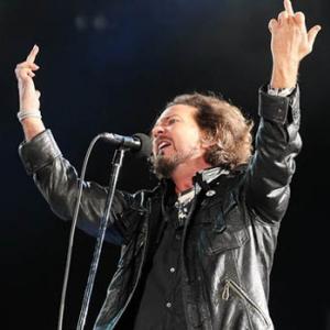 Pearl Jam reafirma arrogância do Grunge no Lollapalooza
