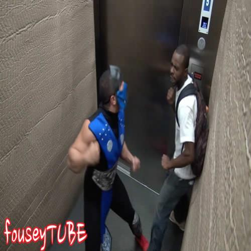 Pegadinha – Mortal Kombat no elevador