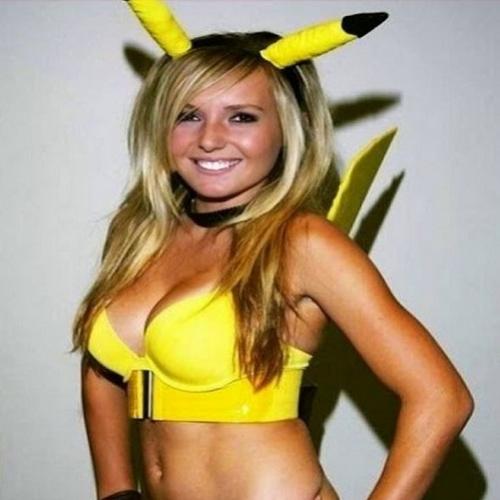 A mulher do Pikachu existe.