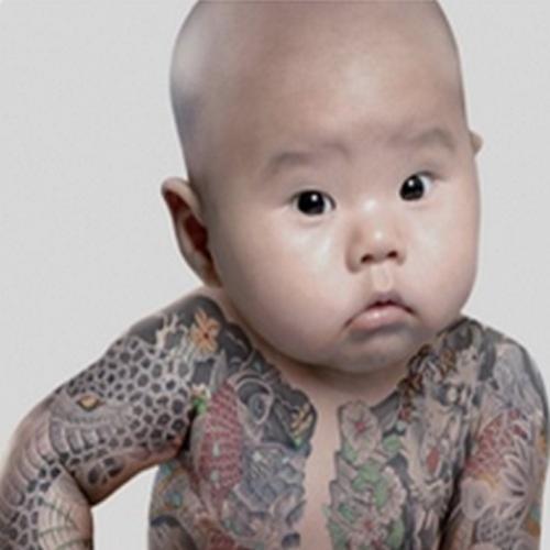  Crianças tatuadas geram processos judiciais para os pais! 