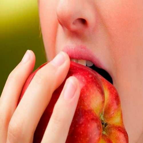 Uma maçã por dia realmente traz saúde e alegria?